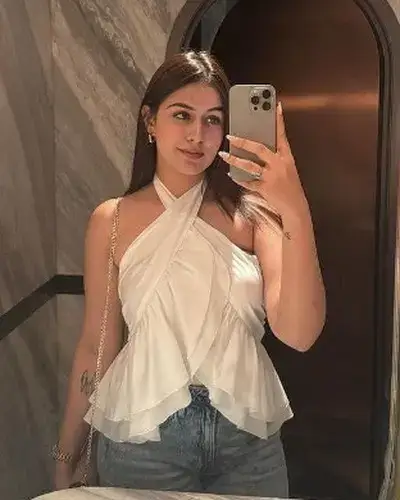 Escorts In Renapur